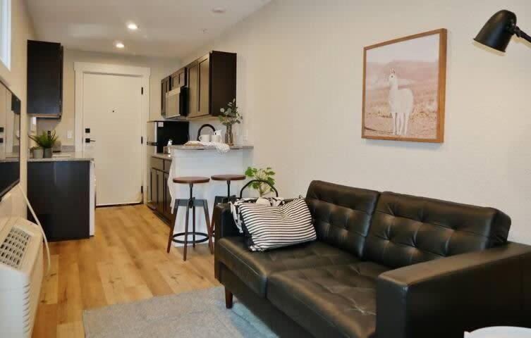 Hip Container Apt - 5 Min Walk To Tiaa Bank ジャクソンビル エクステリア 写真